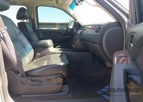 2012 Chevrolet Avalanche 1500 Lt1 из США, поврежденный, VIN 3GNTKFE74CG223276